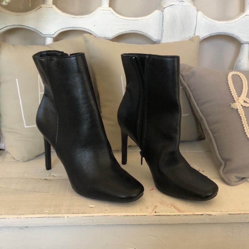 Women boots